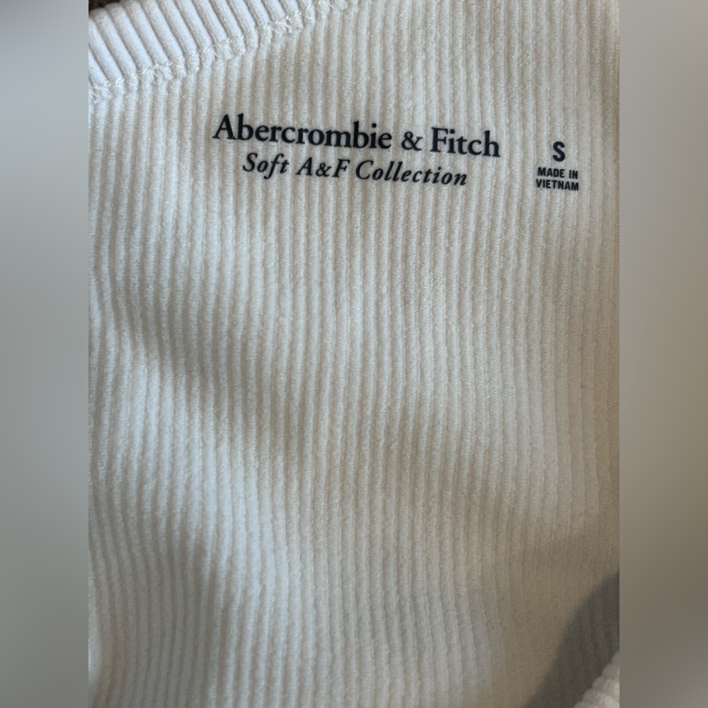 Abercrombie & Fitch Cream Asymmetrical‎ Bodysuit - Picture 3 of 6